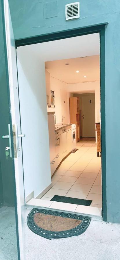 Comfort Apartment 5P Hn Wina Bagian luar foto