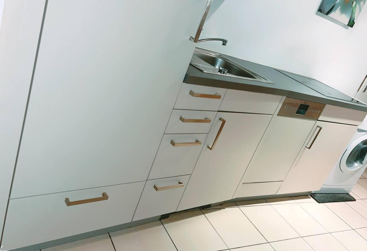 Comfort Apartment 5P Hn Wina Bagian luar foto